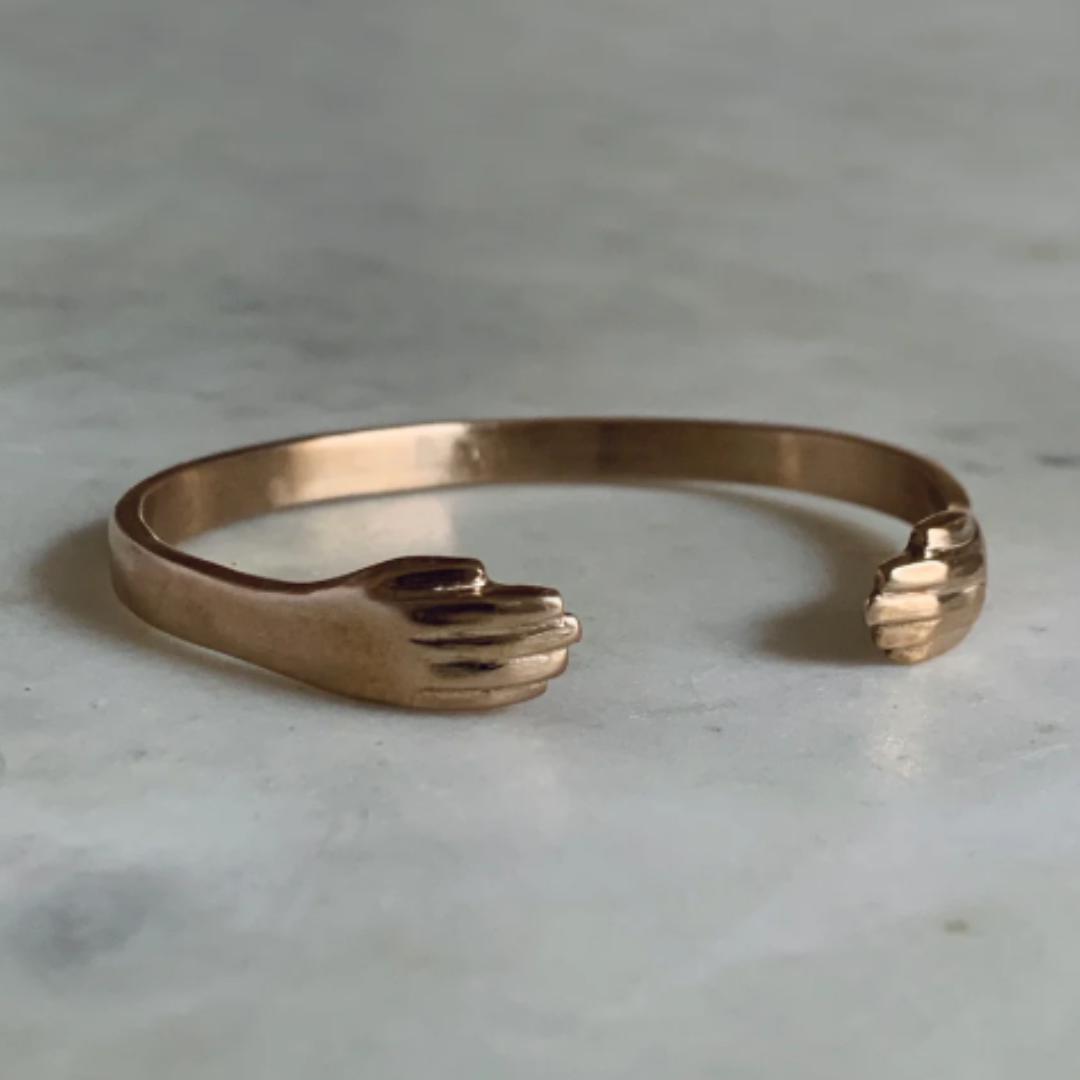Hug Cuff