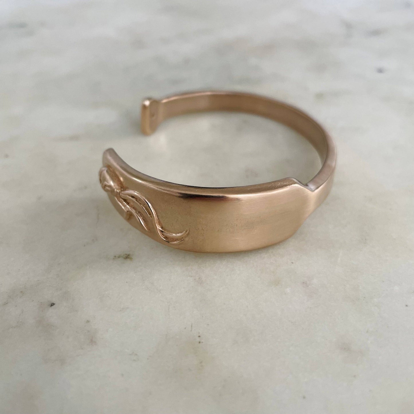 Crawfish Paddle Cuff
