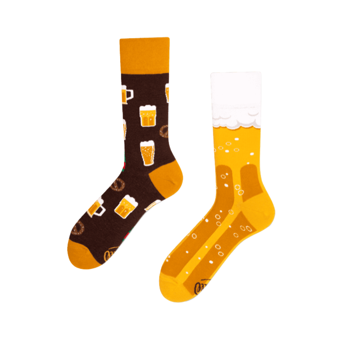 Graphic Mismatch Socks