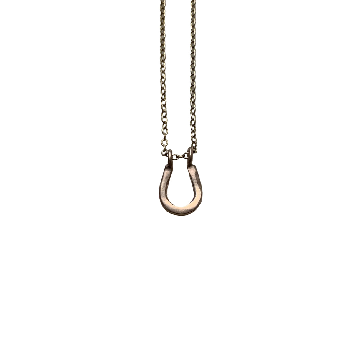 HORSESHOE PENDANT
