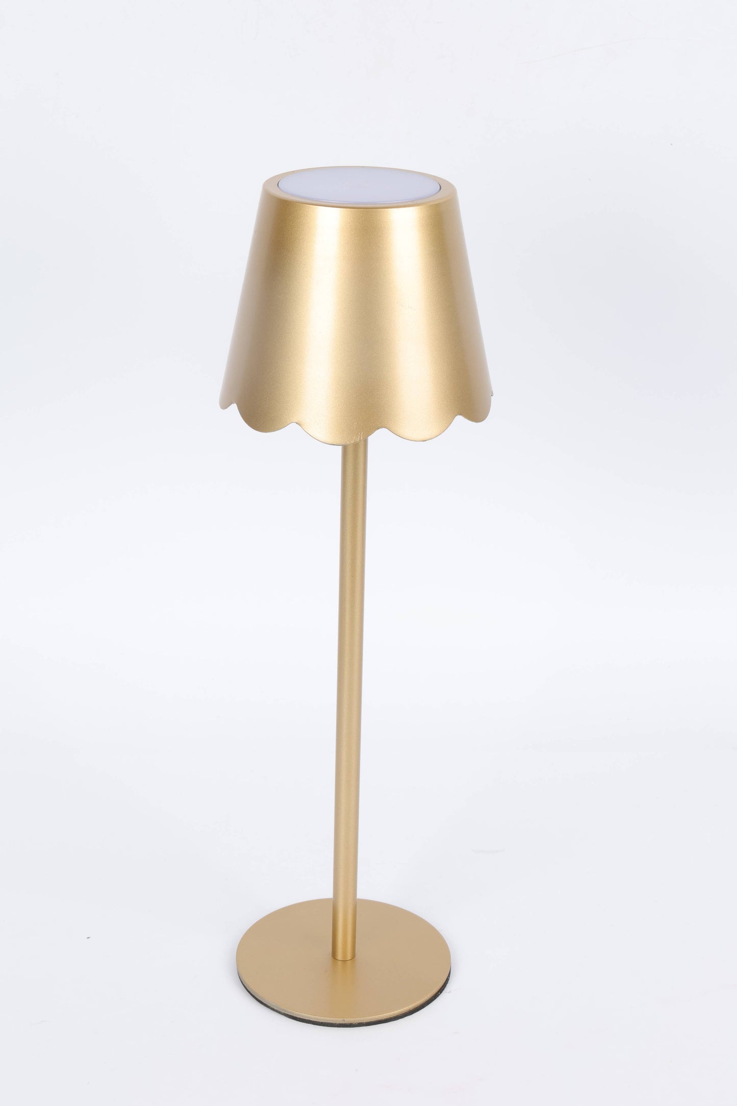 LED Lamp – Scalloped Shade