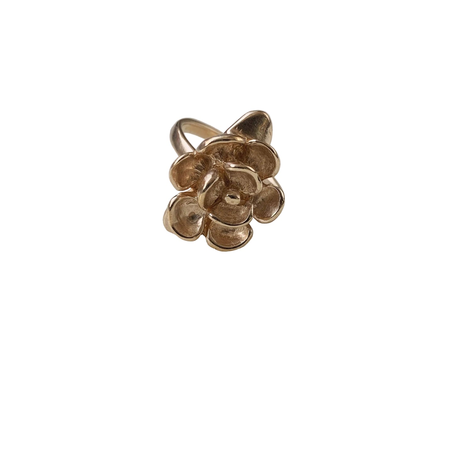 Magnolia Ring