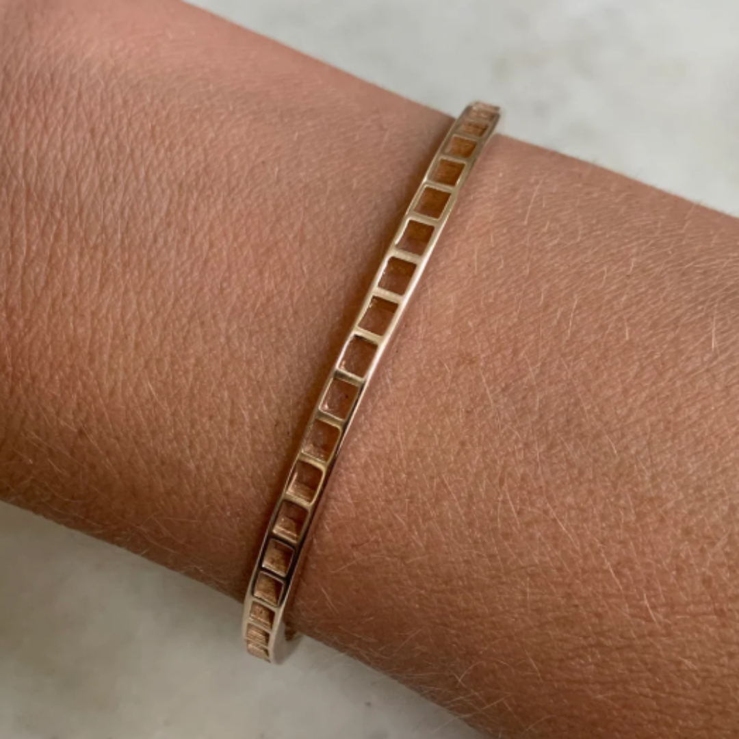 Grid Cuff - 1 Row