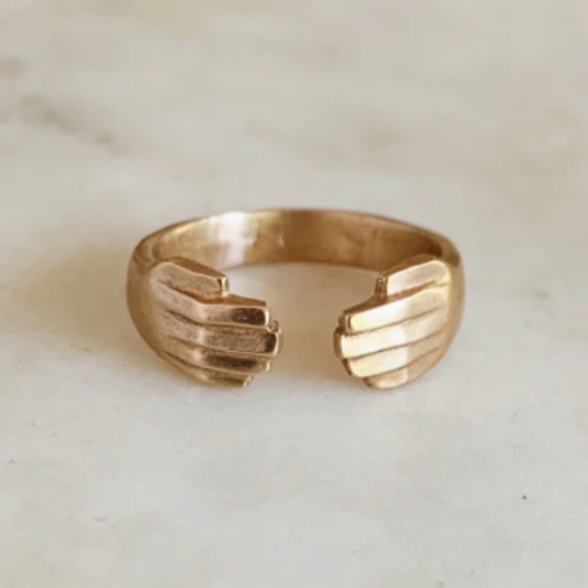 Hug Ring