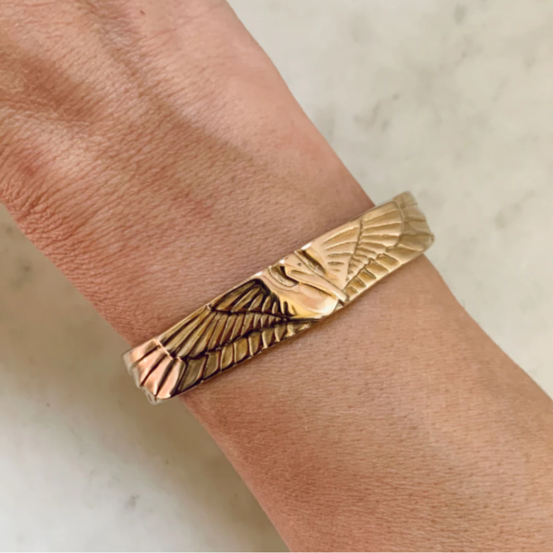 Petite Pelican Cuff