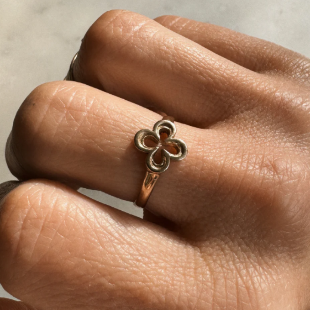 Quatrefoil Ring