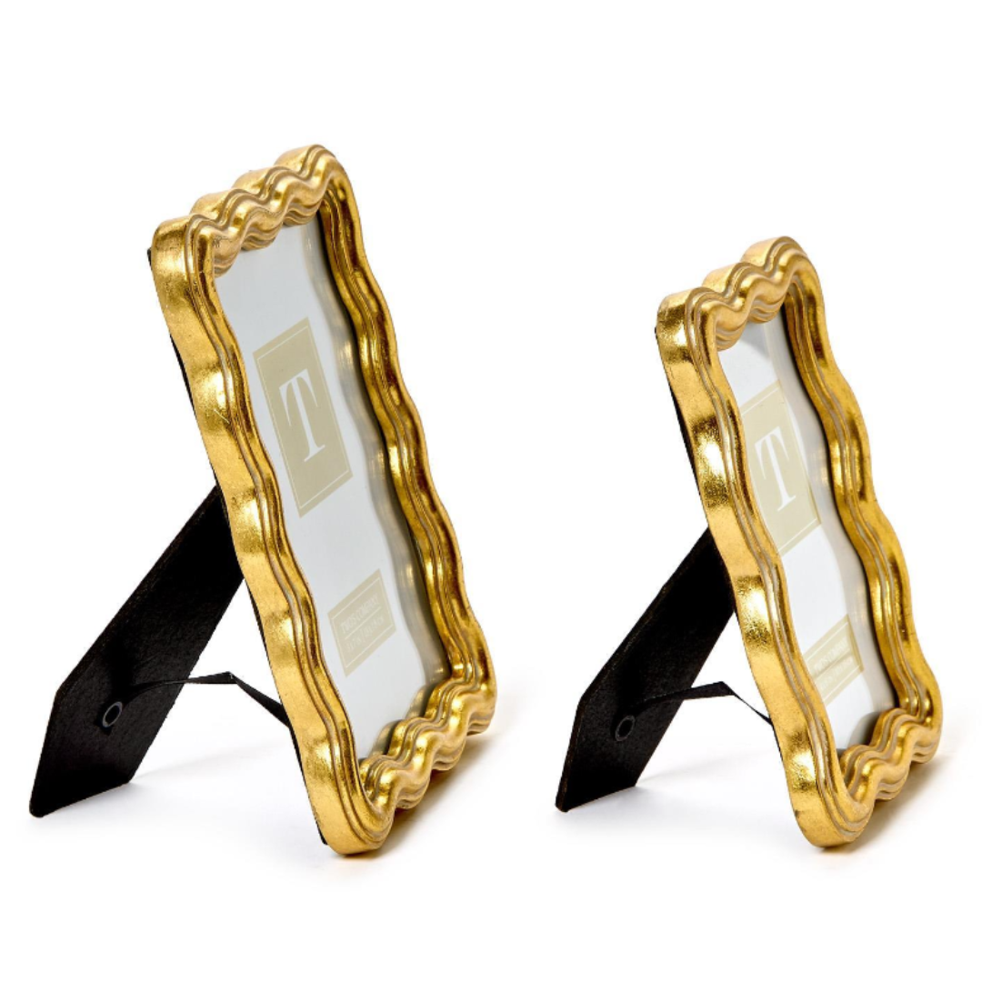 Triple Wave Photo Frame