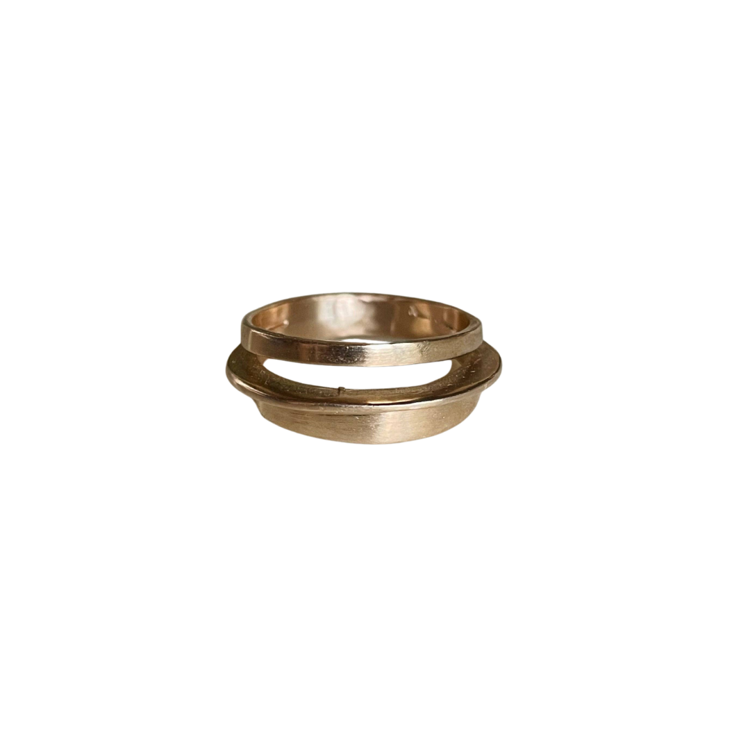 Self-Stacker Ring