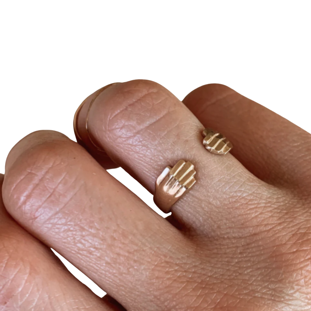 Hug Ring