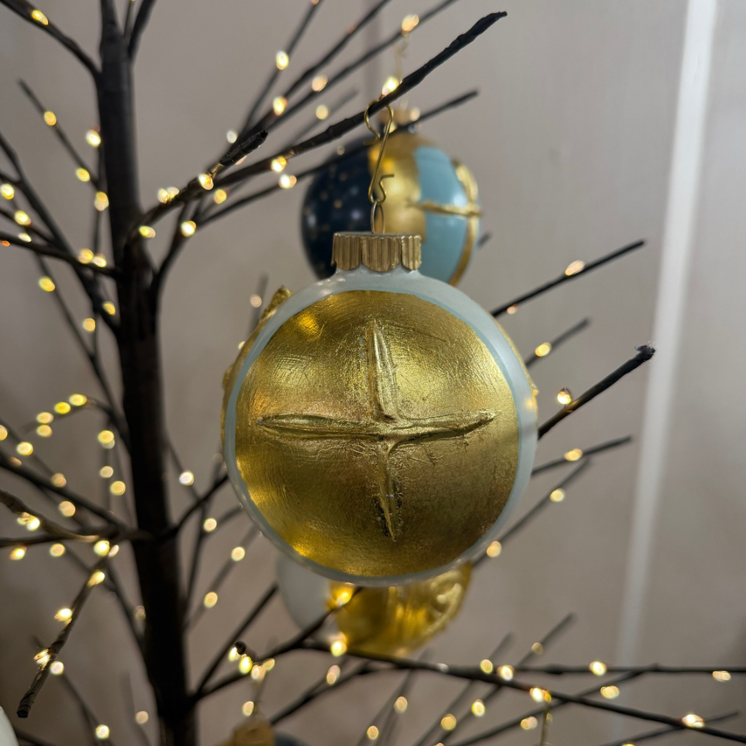 HB 4" Glass Ornament