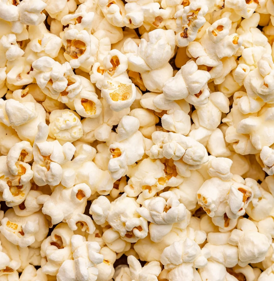 White Chedder Poppy Popcorn