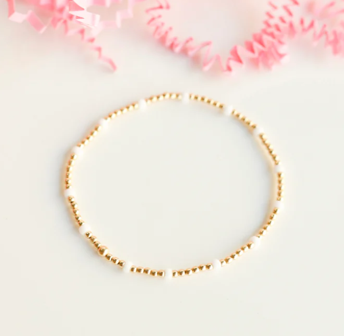 Dainty Poppi Bracelet - White