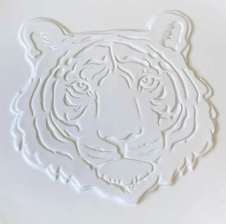 Go Get'em Tiger Embossed Platter White