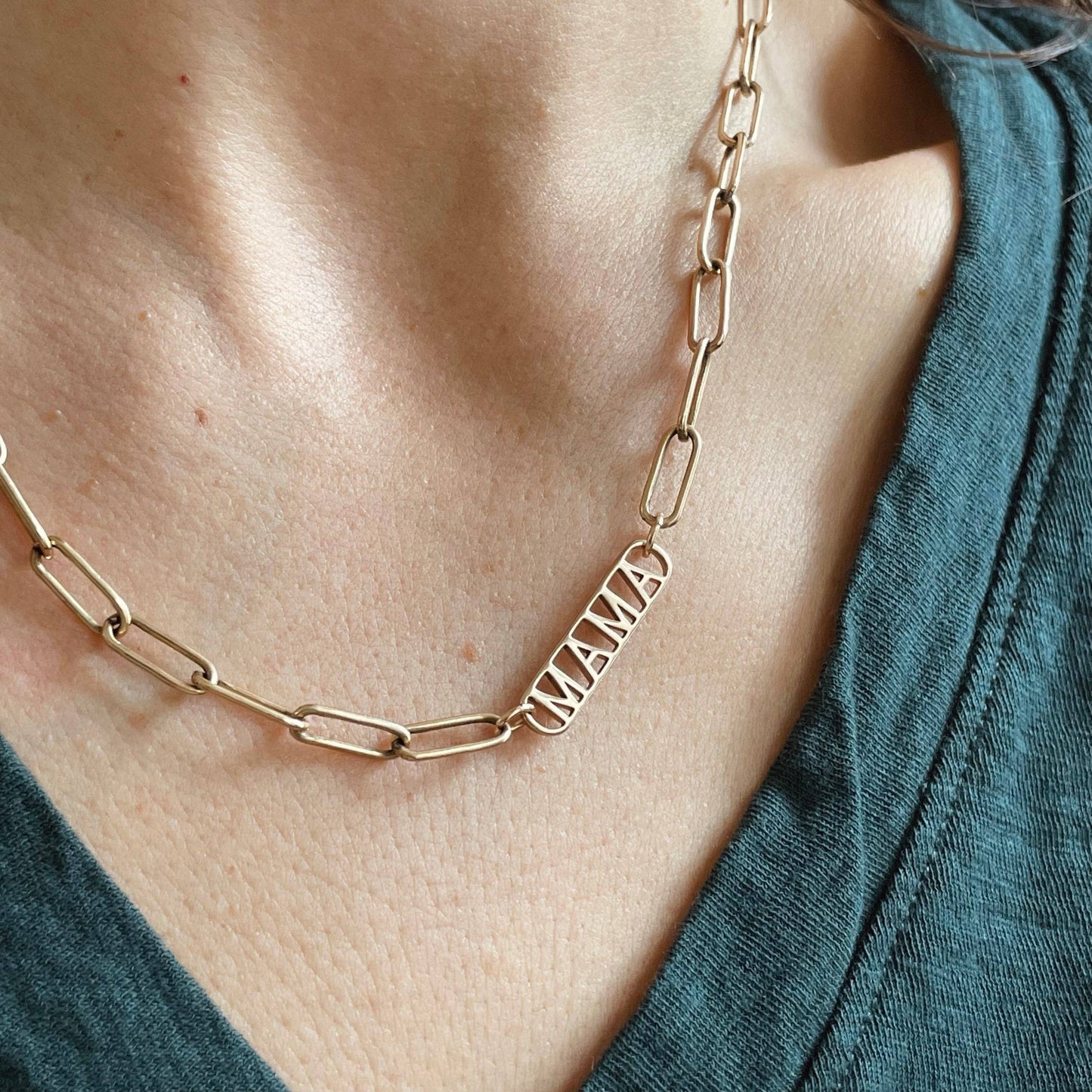 Mama Pendant