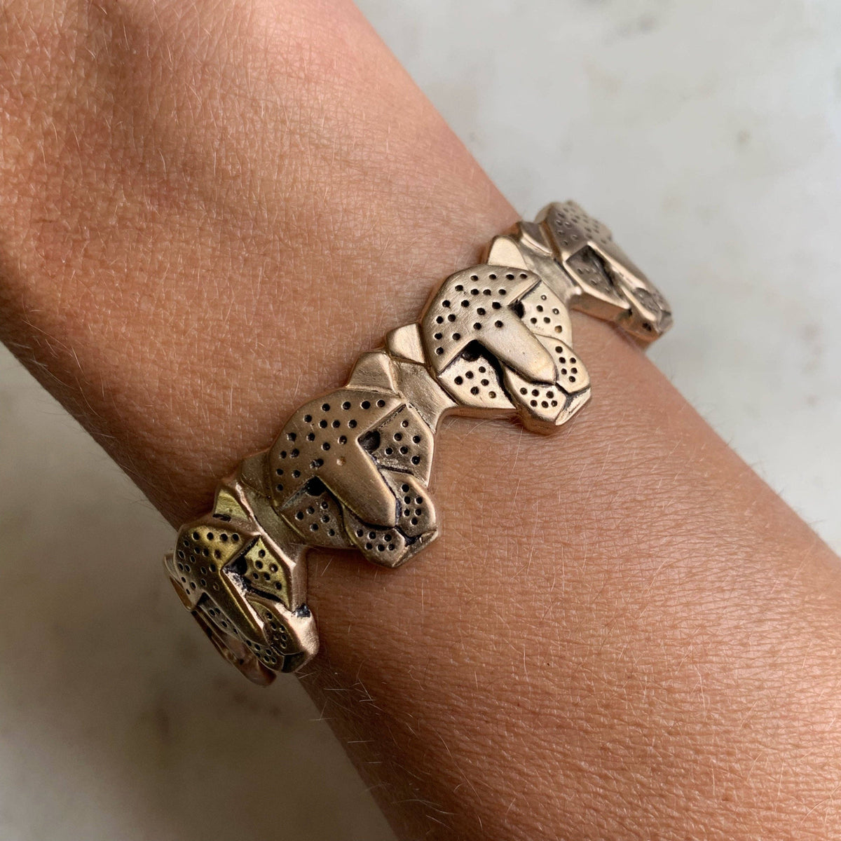 ARCHIVE — JAGUAR CUFF