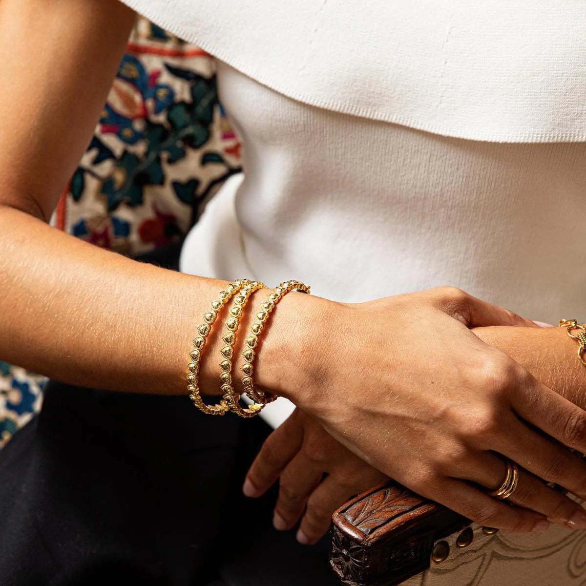 Love Petite Hinged Bangle - Gold S/M